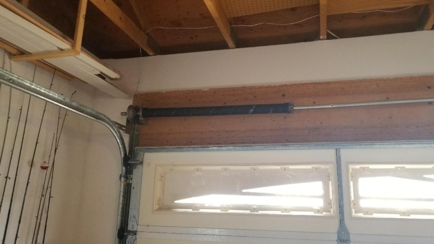 Garage Door Repair Northhaven Rd, Davenport, IA