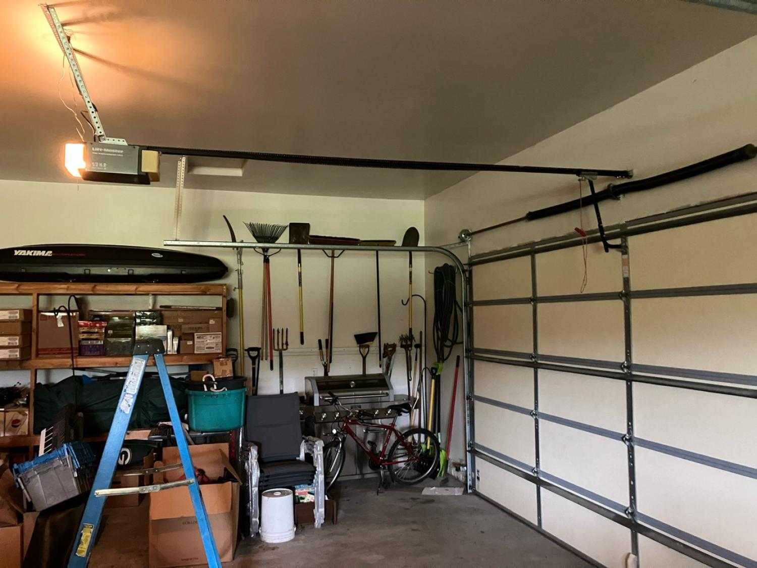 Garage Door Spring Replacement 14th Ave, Moline, IL